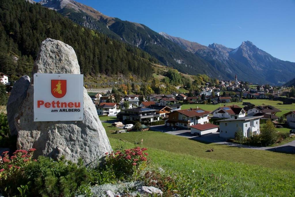 Pension Angelika Pettneu am Arlberg Dış mekan fotoğraf