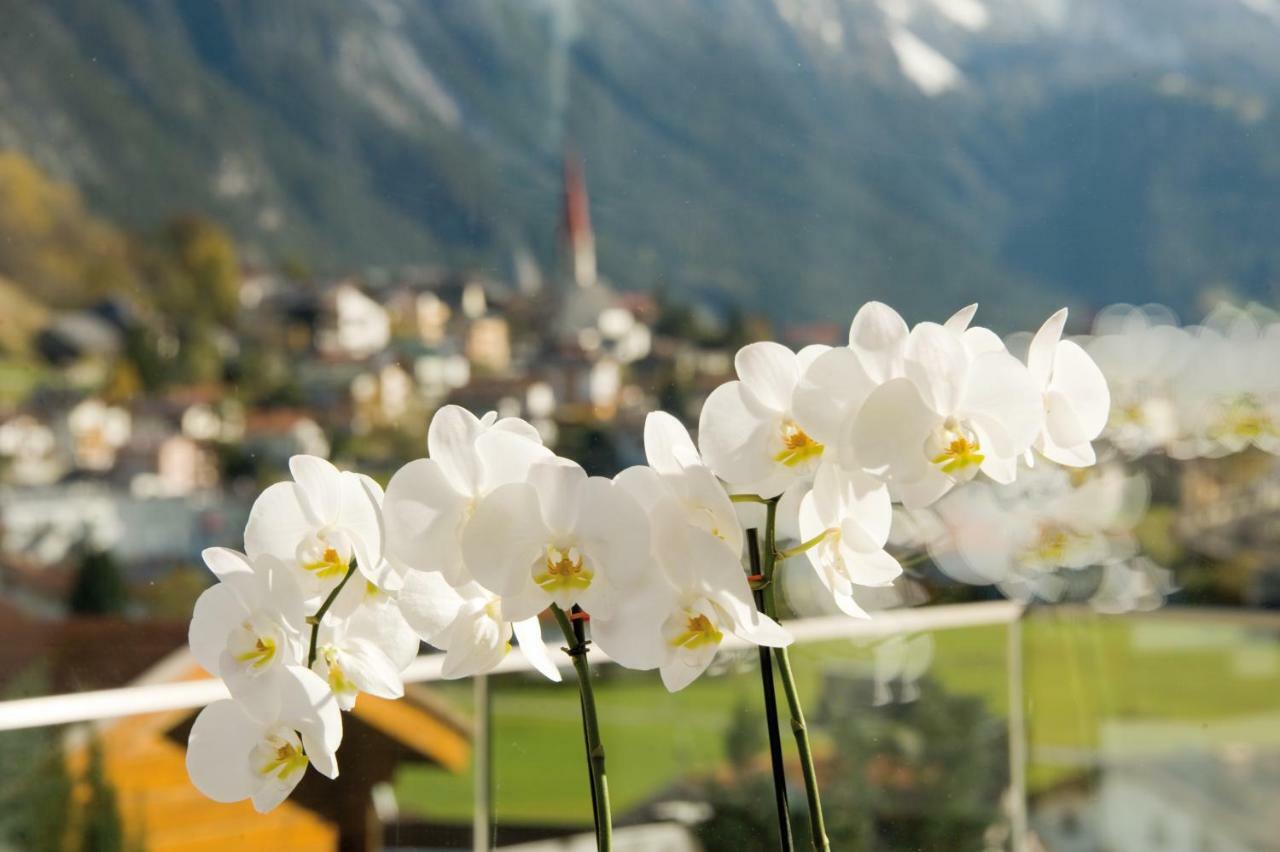 Pension Angelika Pettneu am Arlberg Dış mekan fotoğraf